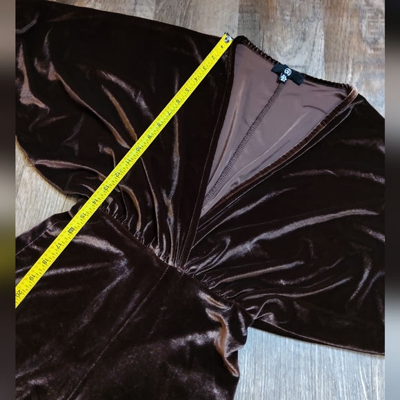 MISSGUIDED Chocolate Brown Velour Pantsuit - 4 - Picture 9 of 11